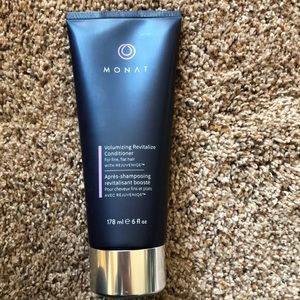 Monat volume conditioner